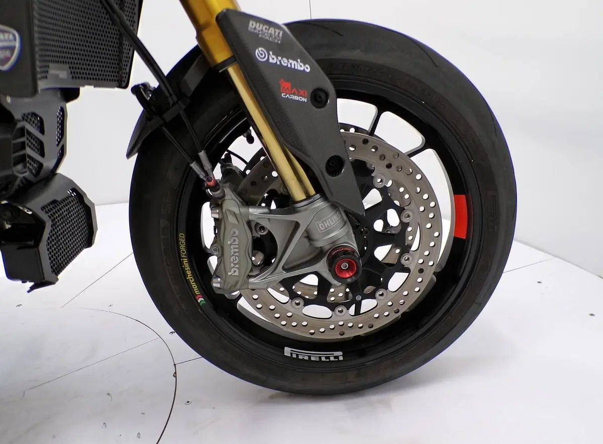 Ducati Hypermotard 950 SP (2022 - 25) (12)