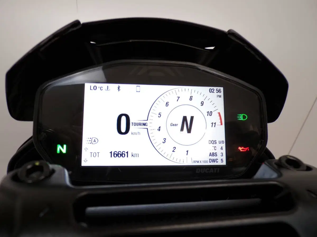 Ducati Hypermotard 950 SP (2022 - 25) (13)