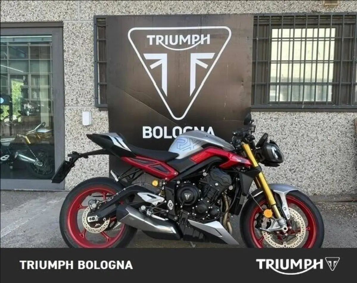 Triumph Street Triple 765 RX (2026) (3)