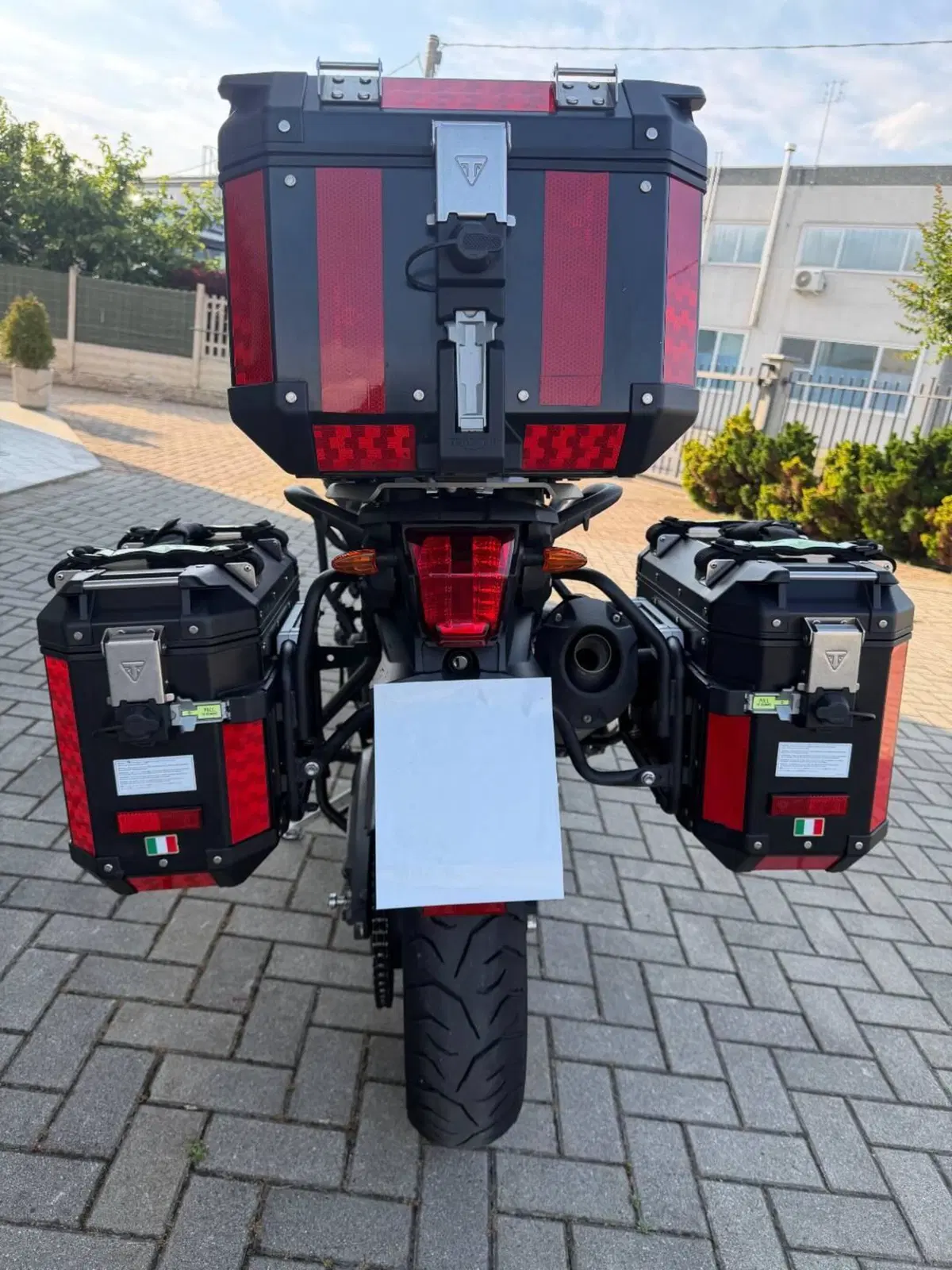 Triumph Tiger 800 XRx (2017 - 18) (8)