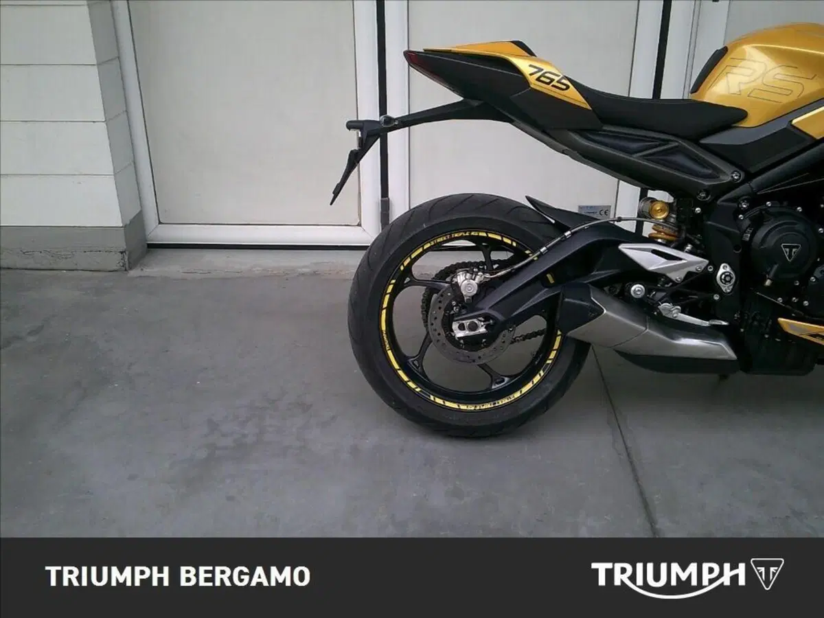 Triumph Street Triple 765 RS (2023 - 26) (6)