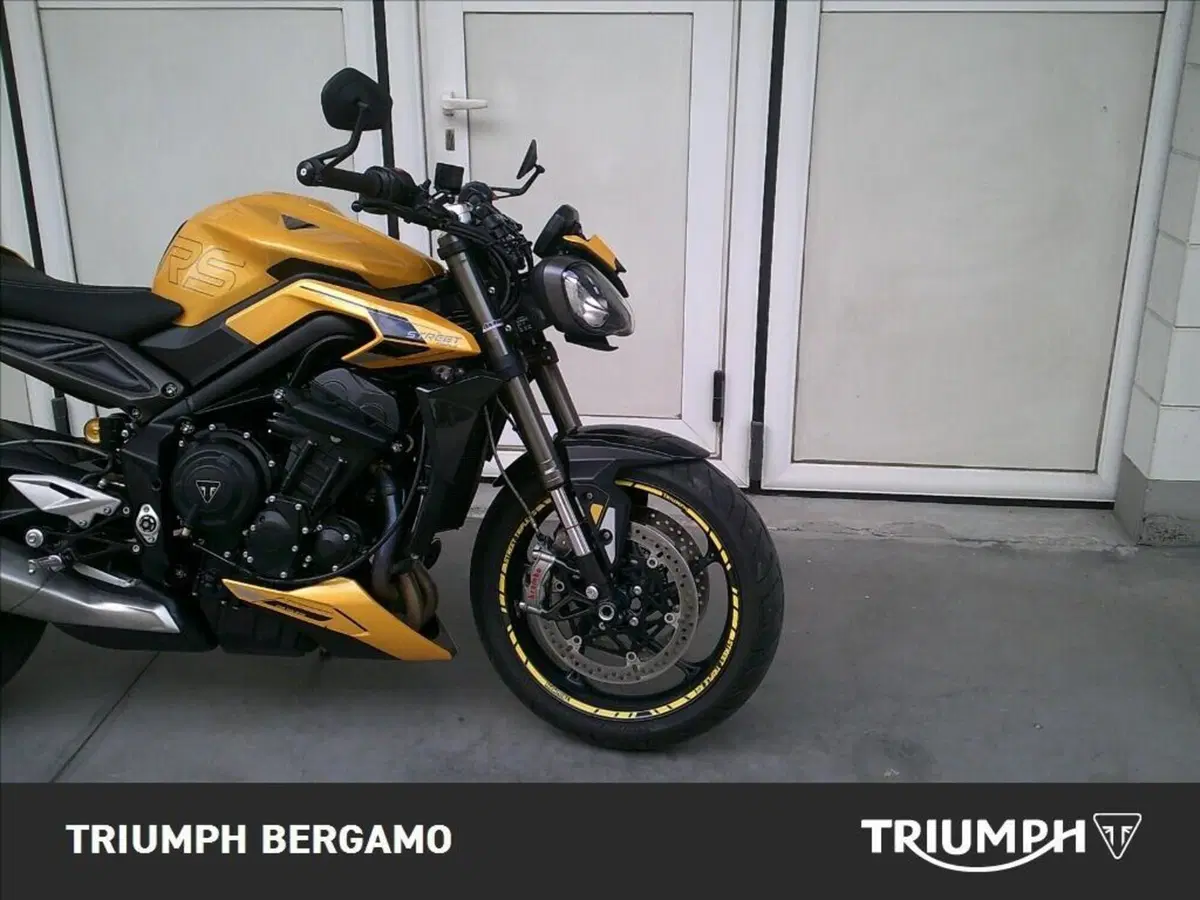 Triumph Street Triple 765 RS (2023 - 26) (8)