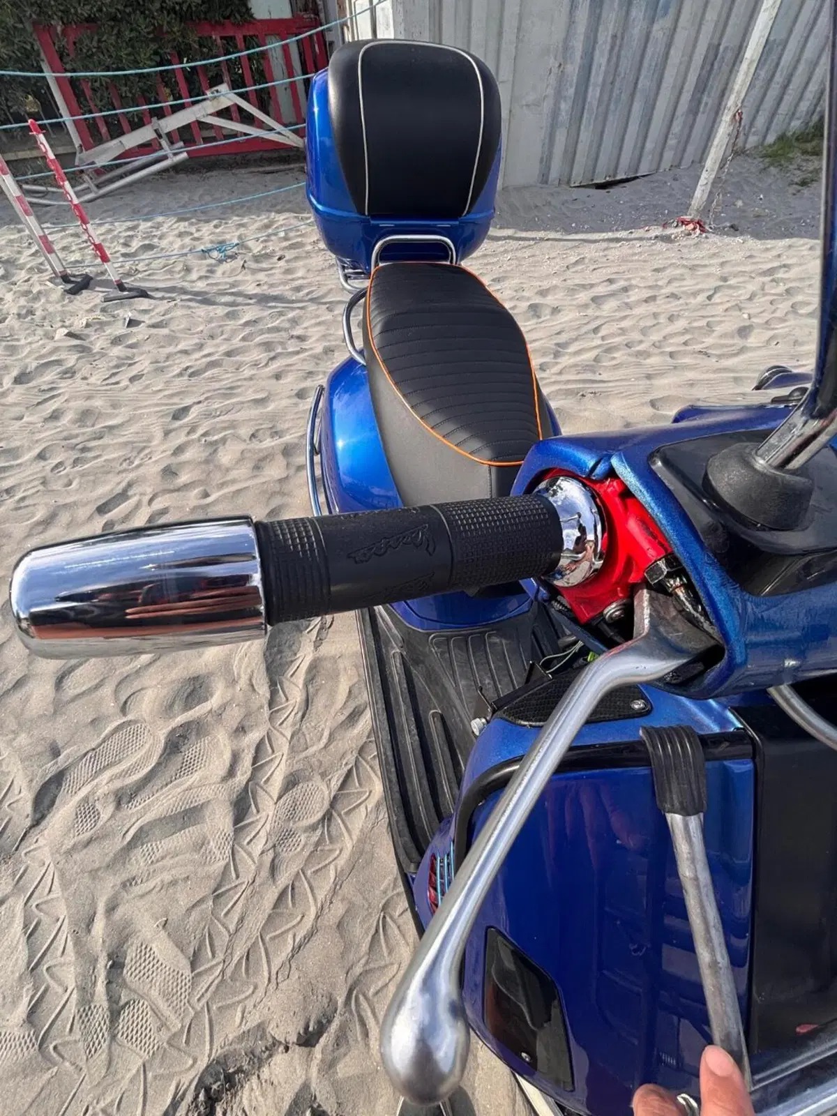 Vespa GTS 300 Super (2008 - 16) (4)