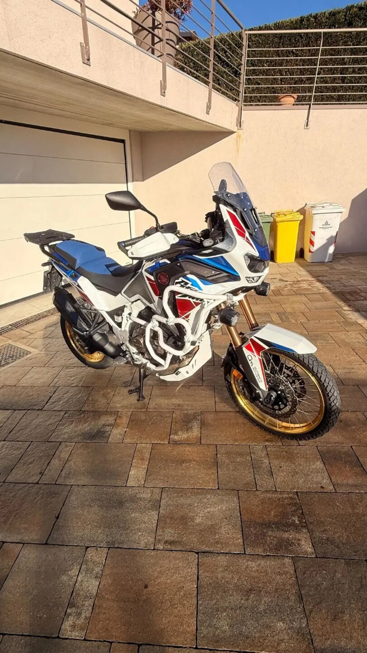 Honda Africa Twin CRF 1100L Adventure Sports DCT Travel Edition (2022 - 23) (2)