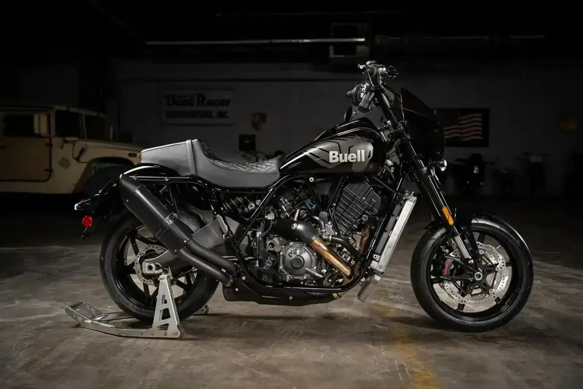 Buell lancia la Cafè Racer da 200 cv. Ma non la farà (3)
