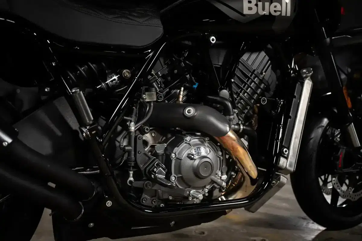 Buell lancia la Caf&egrave; Racer da 200 cv. Ma non la far&agrave;
