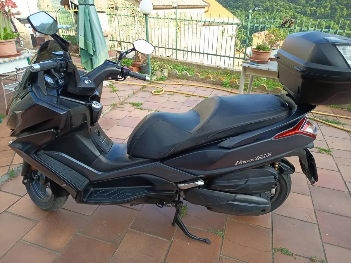 Kymco Downtown 350i ABS (2016 - 20) (2)