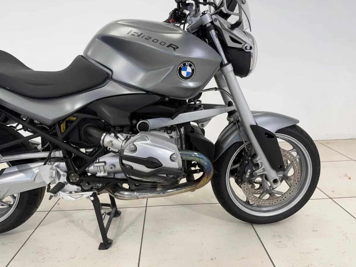 Bmw R 1200 R (2006 - 11) (12)