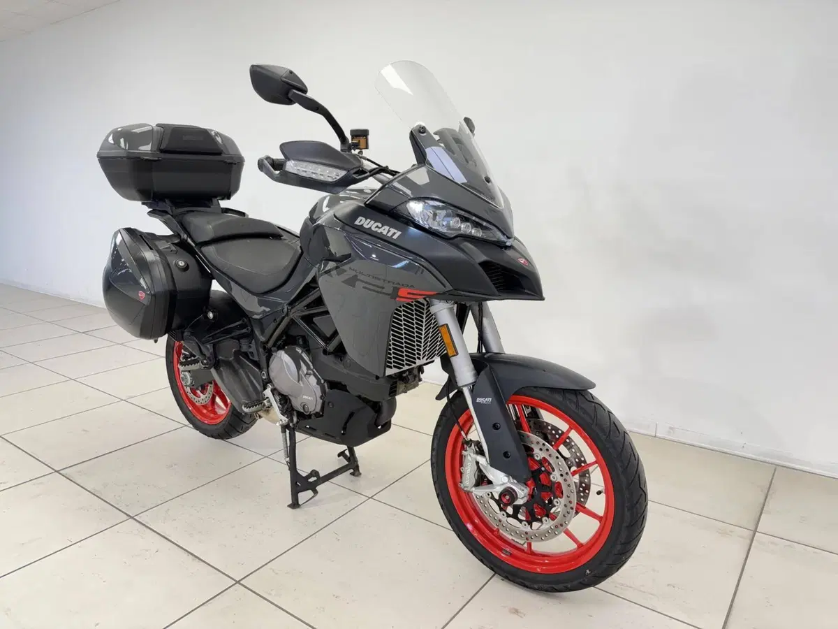 Ducati Multistrada V2 S (2022 - 24) (4)