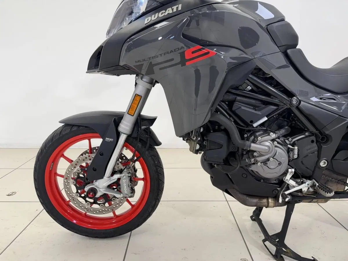 Ducati Multistrada V2 S (2022 - 24) (13)