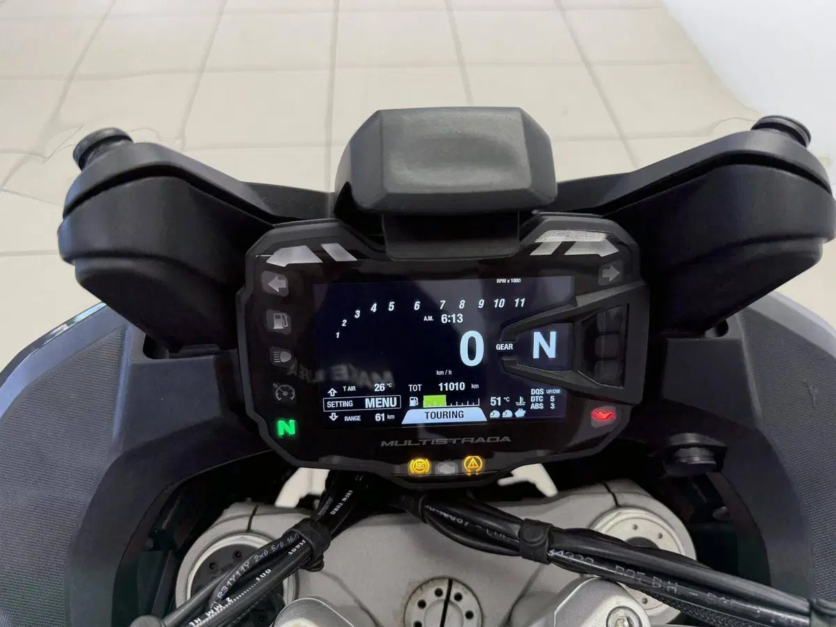 Ducati Multistrada V2 S (2022 - 24) (15)