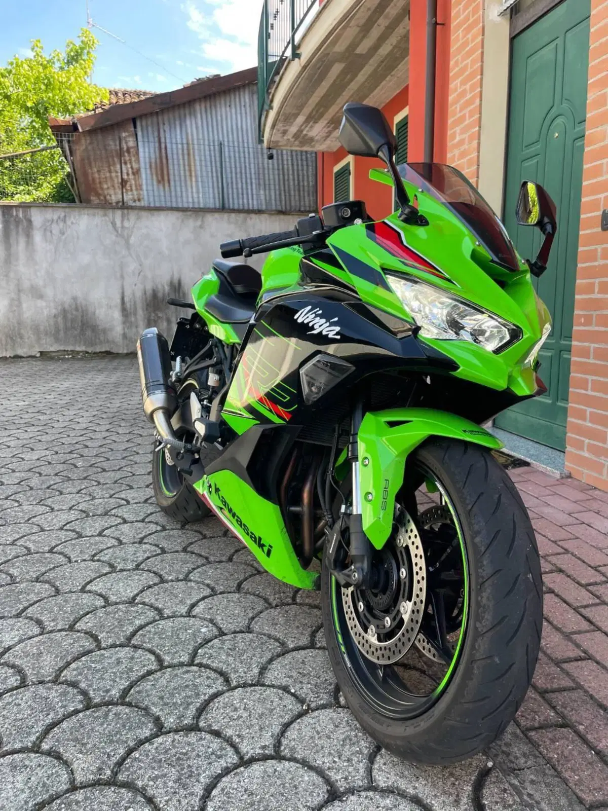 Kawasaki Ninja ZX-4RR (2024 - 26) (3)