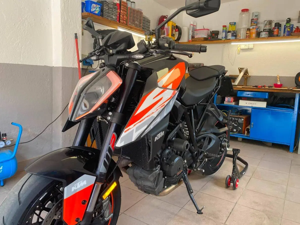 KTM 1290 Super Duke R ABS (2017 - 18) (3)