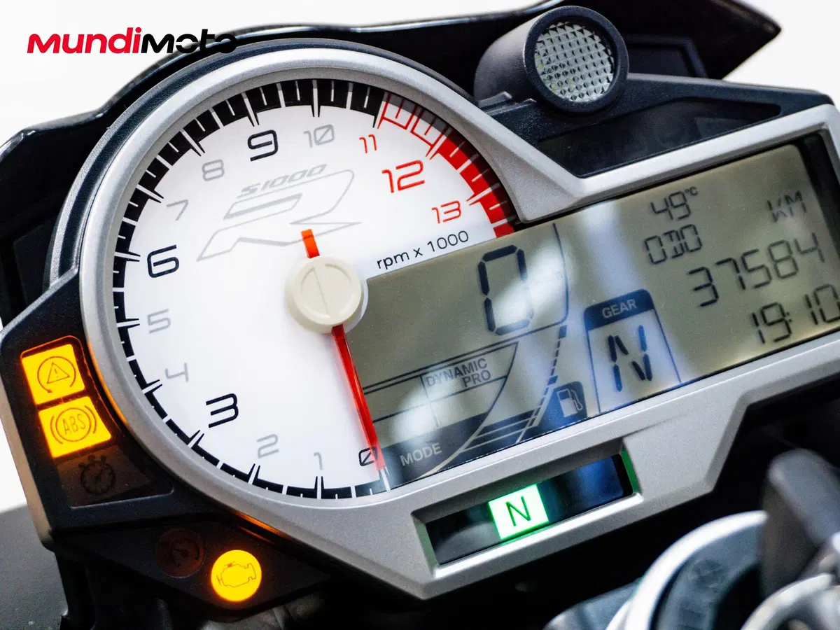 Bmw S 1000 R (2014 - 16) (12)