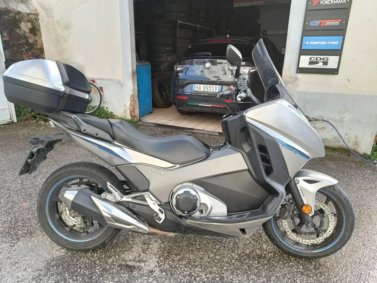 Honda Integra 750 DCT Sport (2018 - 20) (7)
