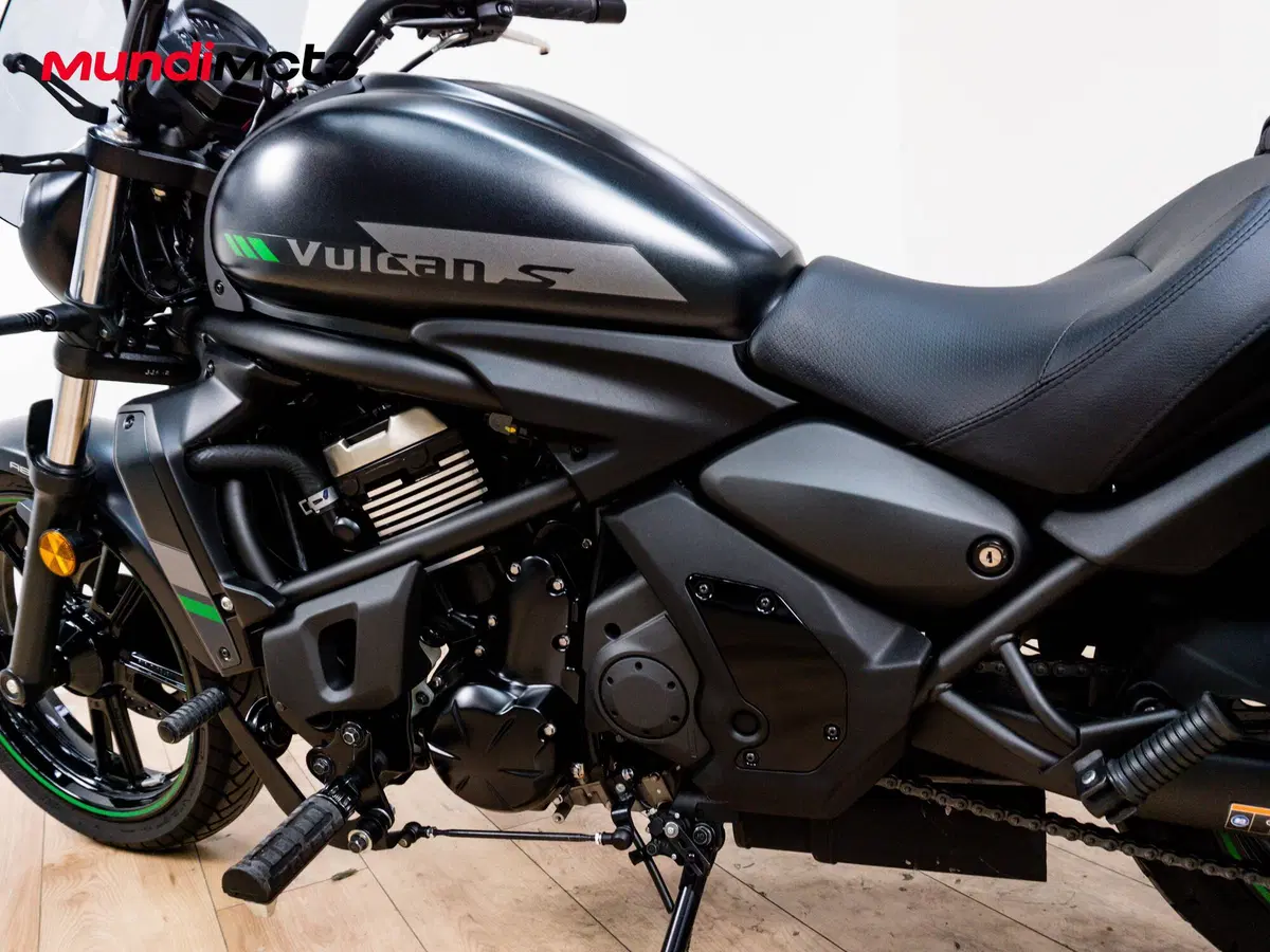 Kawasaki Vulcan S Tourer (2026) (10)