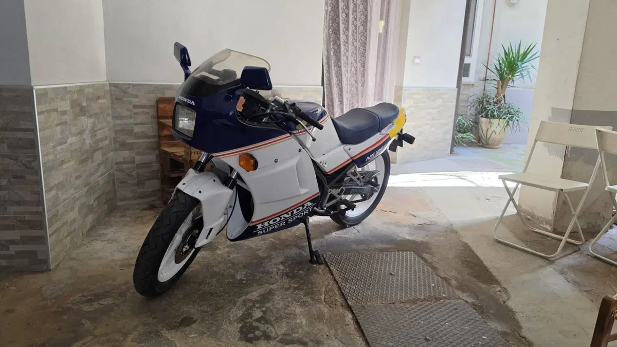Honda NSR 125 (1988 - 90) (2)