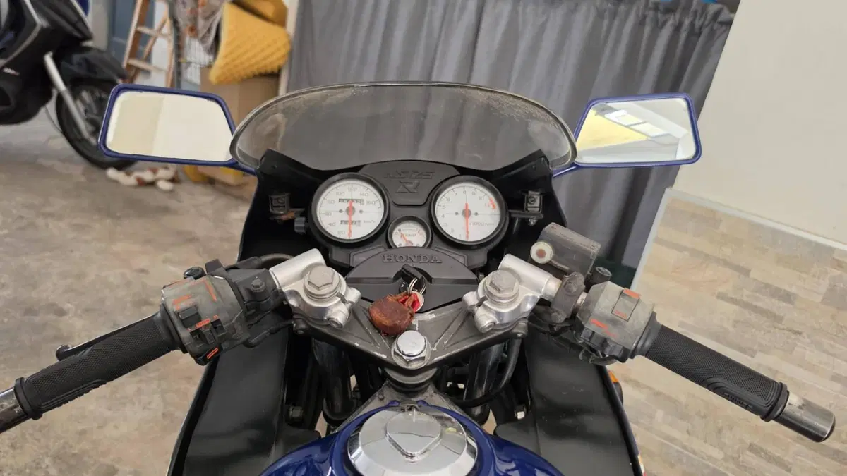 Honda NSR 125 (1988 - 90) (3)