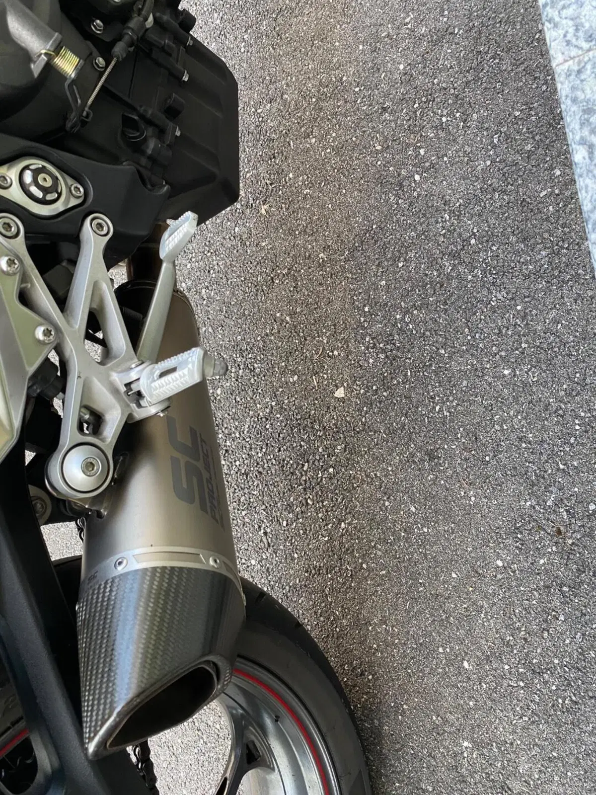 Triumph Street Triple R (2017 - 20) (5)