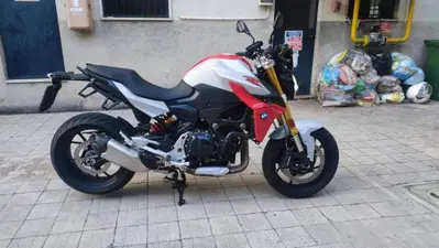 Bmw F 900 R (2021 - 24) usata
