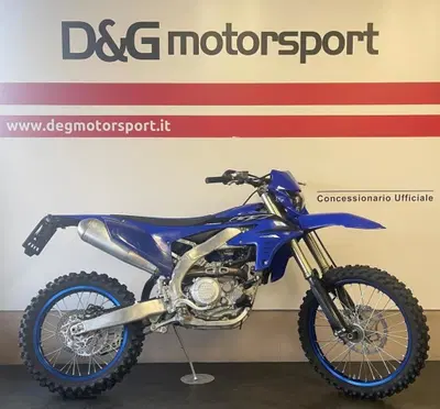 Yamaha YZ 250 (2024) usata