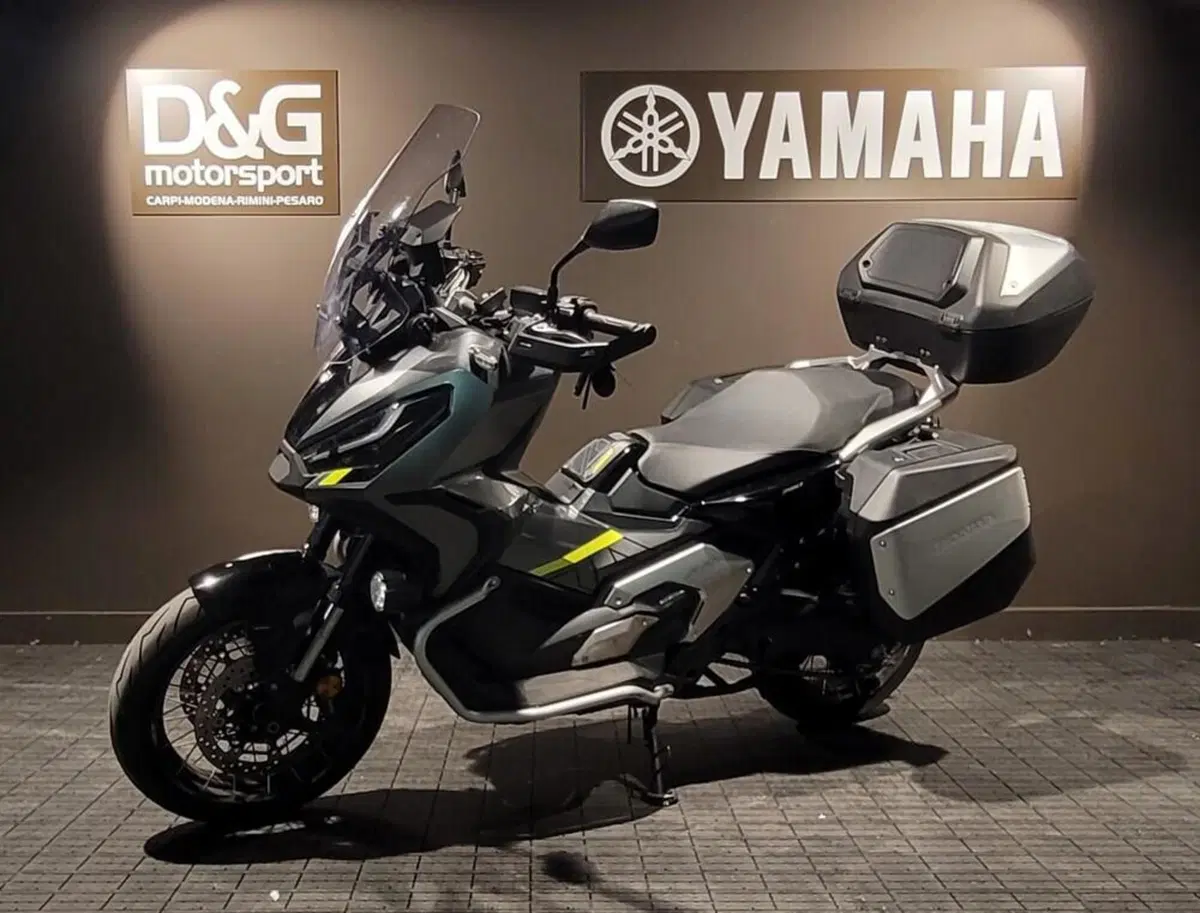Honda X-ADV 750 DCT Travel (2021 - 24) (4)