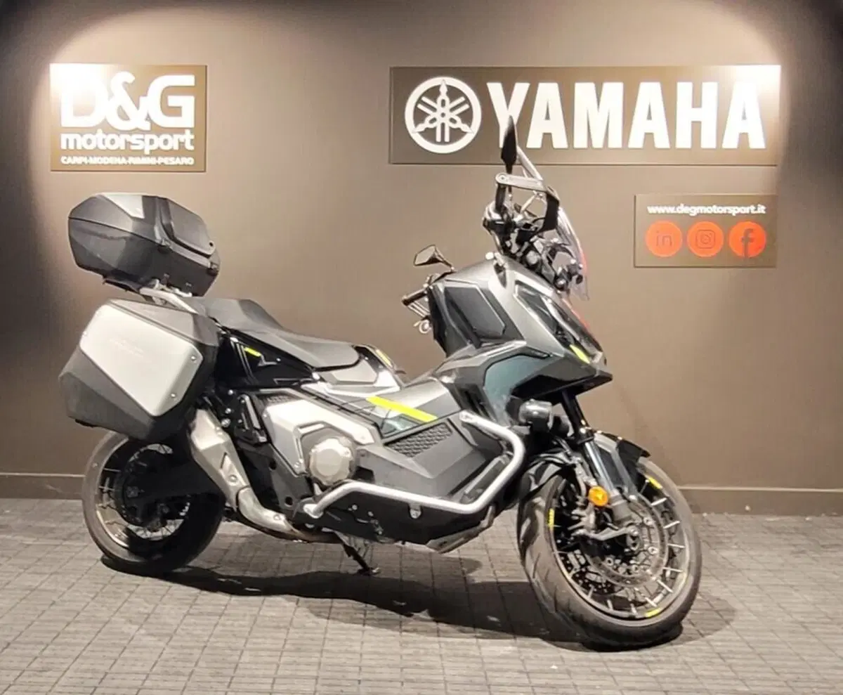 Honda X-ADV 750 DCT Travel (2021 - 24) (3)