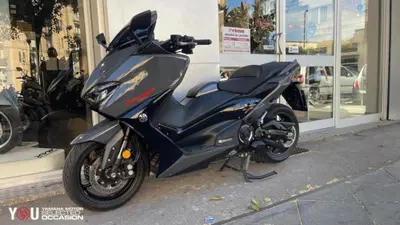 Yamaha T-Max 560 Tech Max (2021) usata
