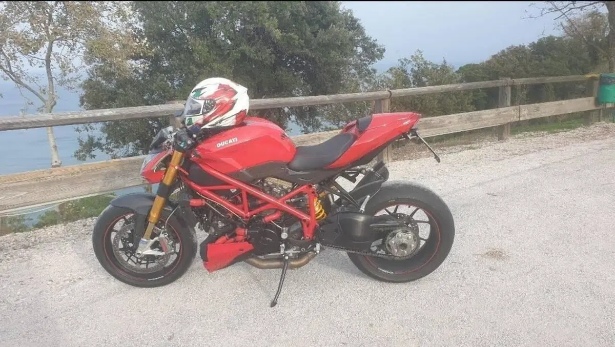 Ducati Streetfighter S (2009 - 14) (9)