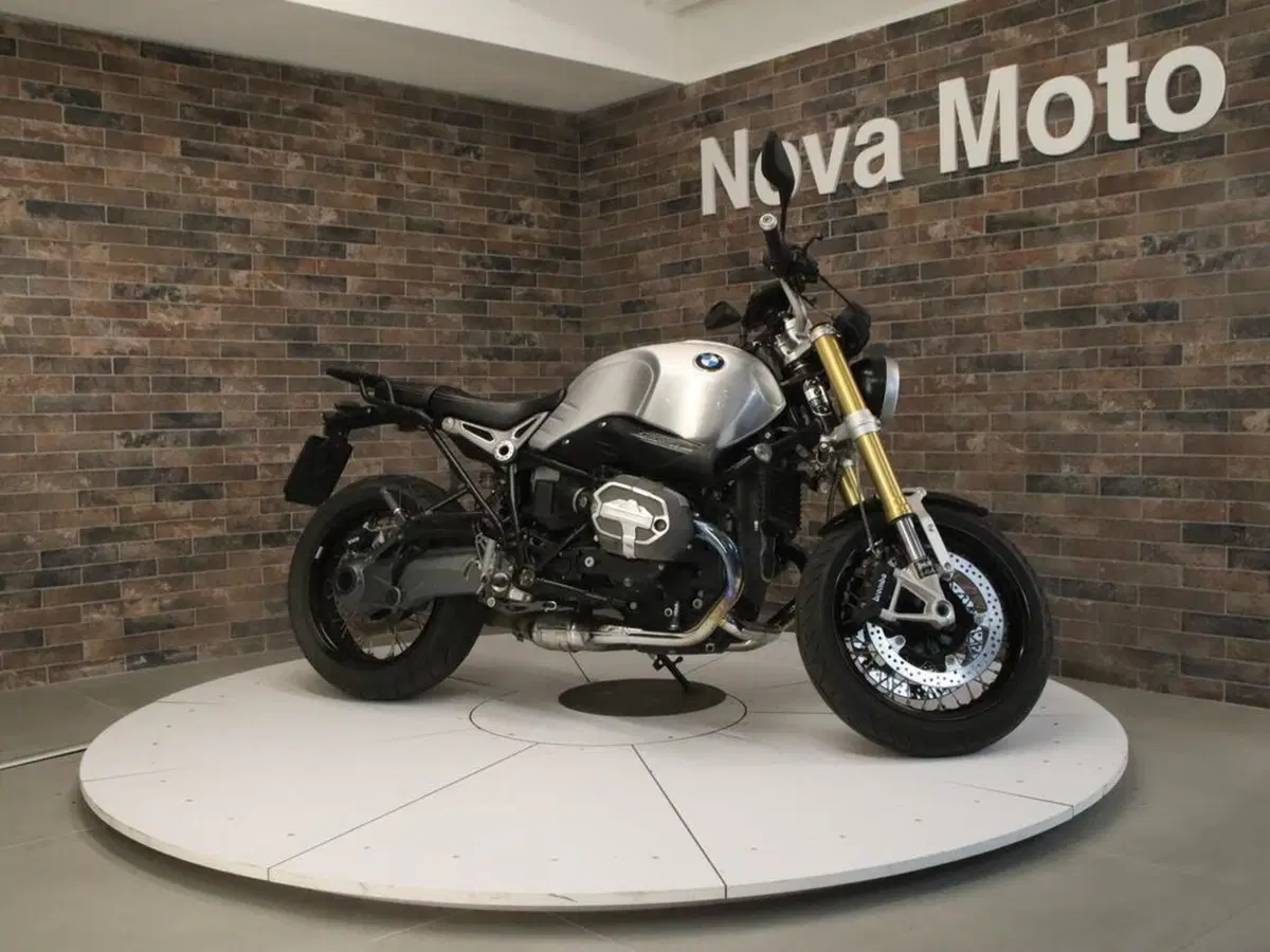 Bmw R nineT 1200 (2014 - 16) (5)