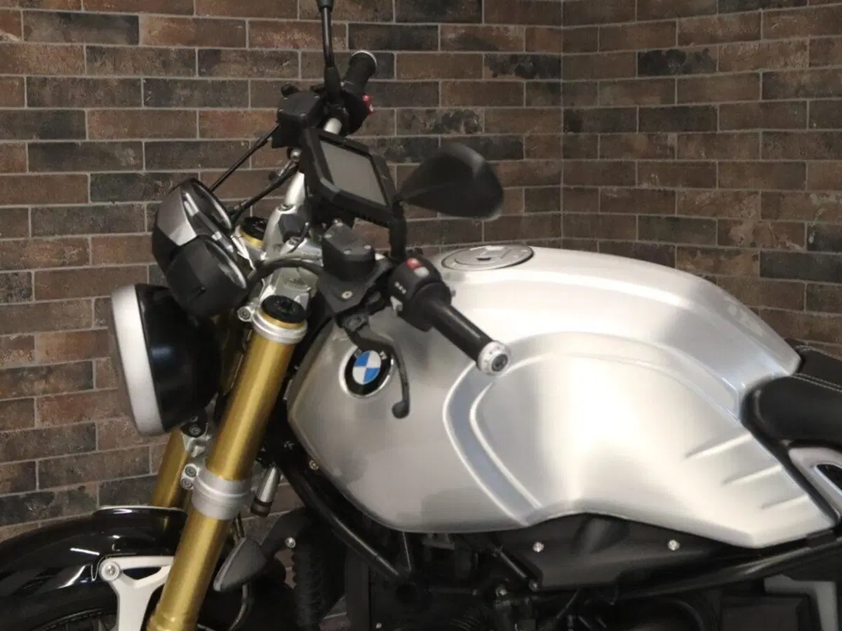Bmw R nineT 1200 (2014 - 16) (8)