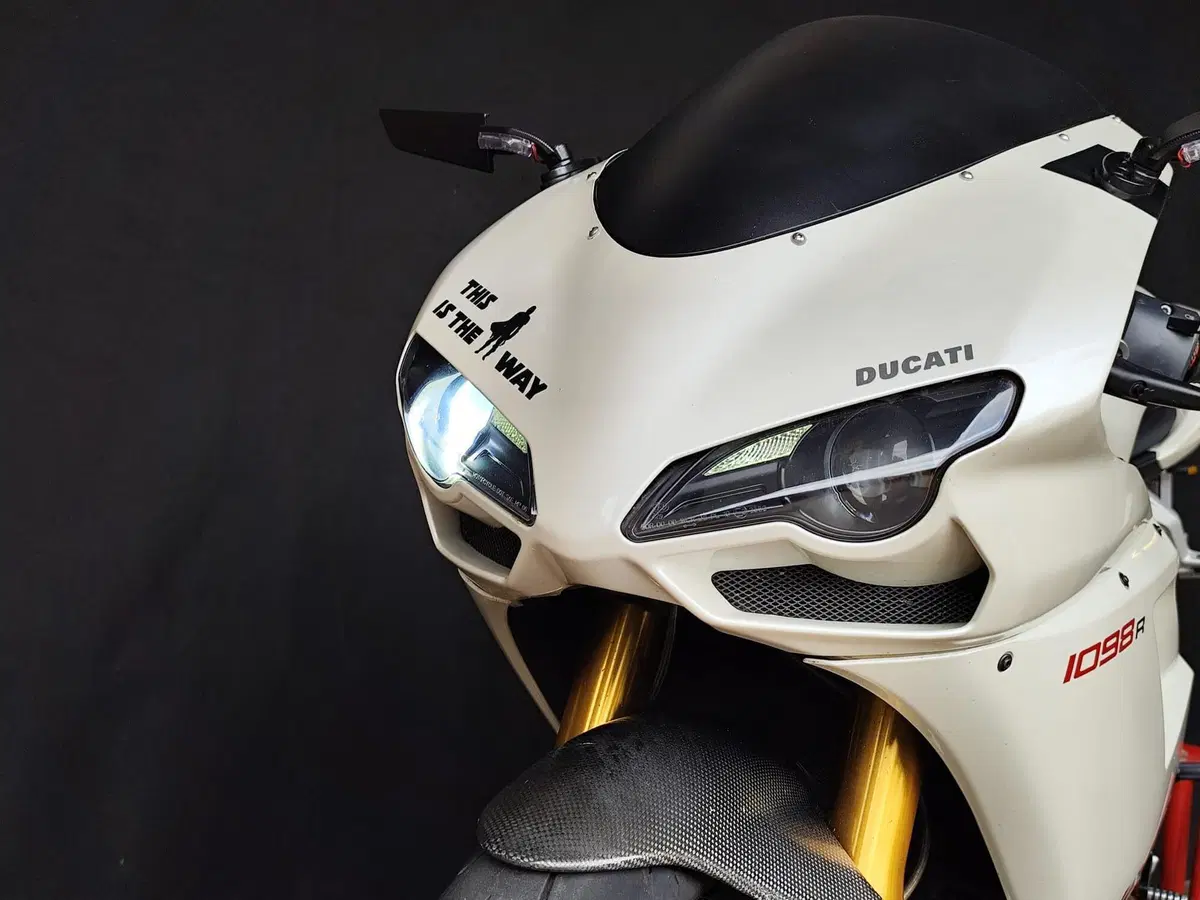 Ducati 848 (2007 - 13) (9)