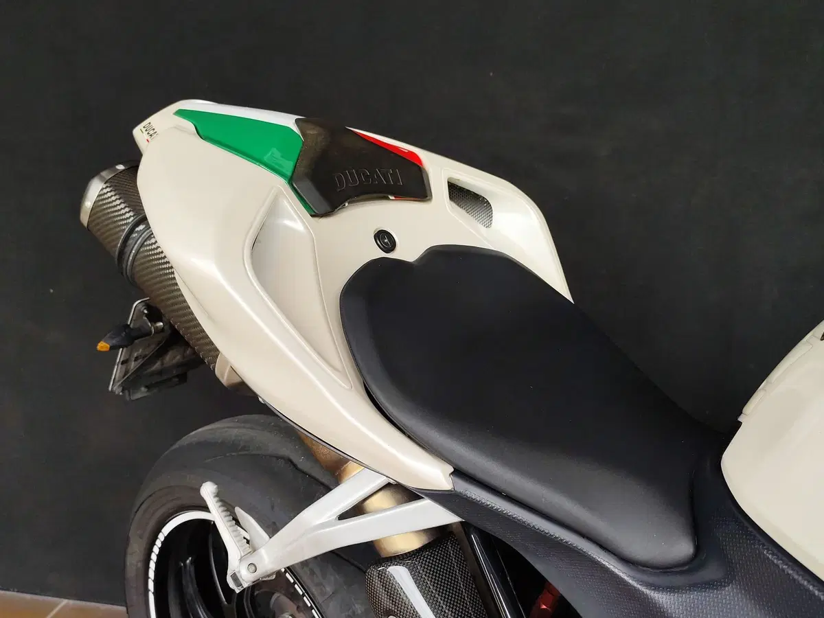 Ducati 848 (2007 - 13) (18)
