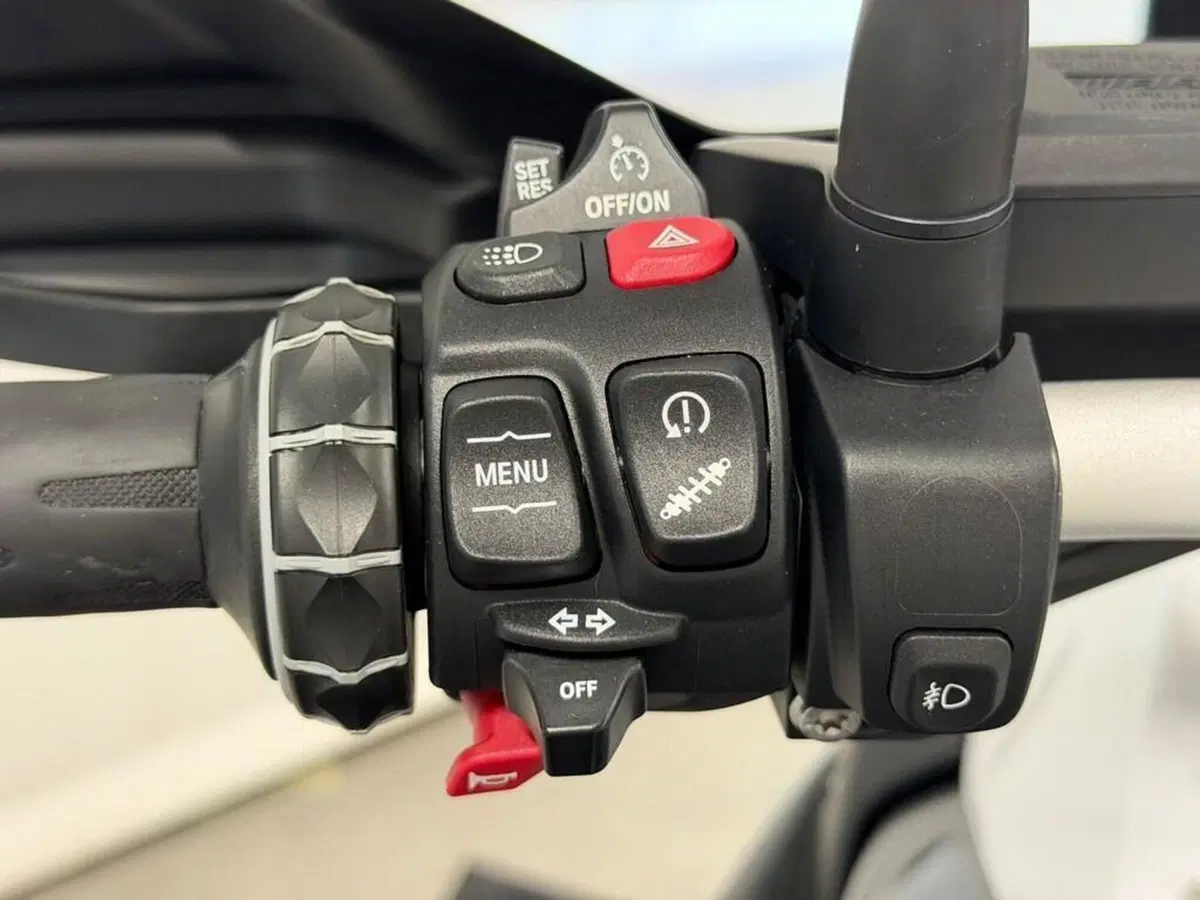 Bmw R 1250 GS (2021 - 24) (9)