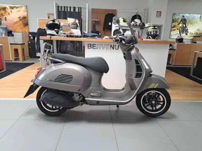 Vespa GTS 300 Supertech Hpe (2021 - 22) usata