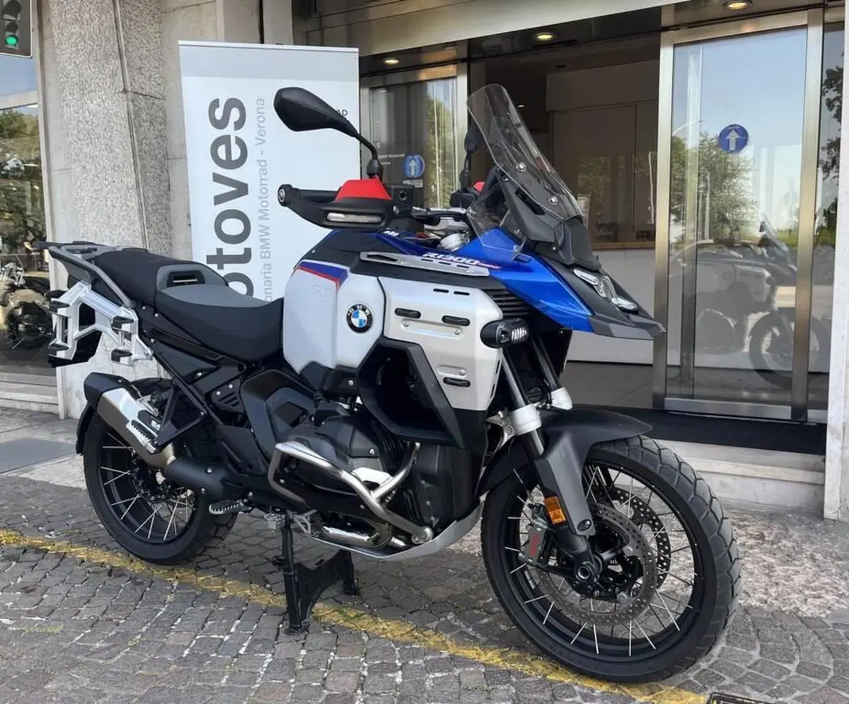 Bmw R 1300 GS Adventure Trophy (2025 - 26) (3)