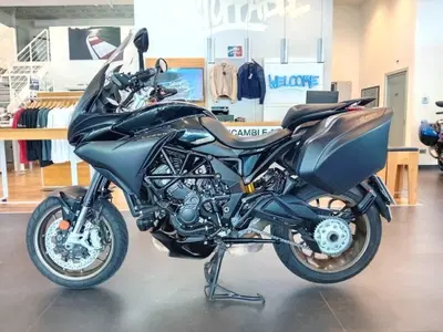 MV Agusta Turismo Veloce 800 Lusso SCS (2021 - 26) usata