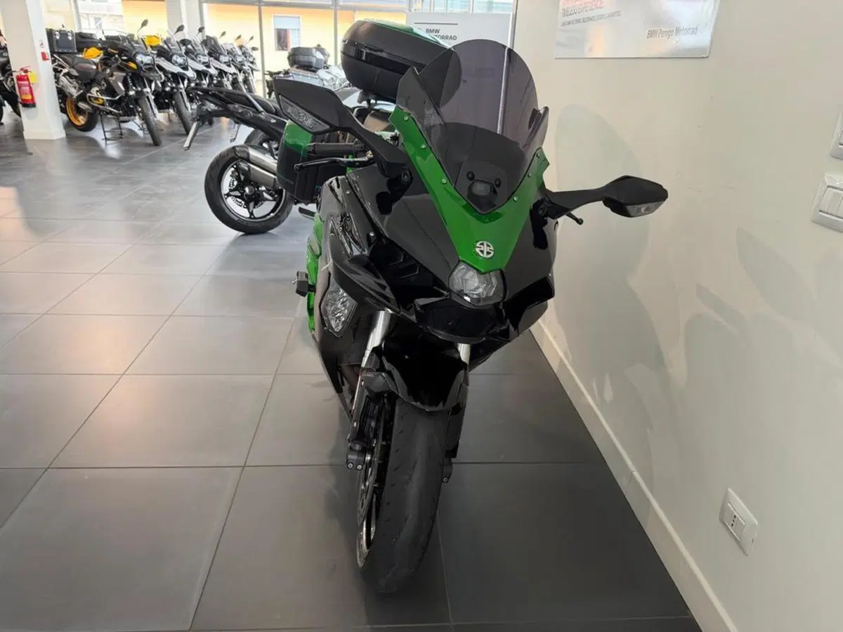 Kawasaki Ninja H2 SX SE (2023 - 26) (2)