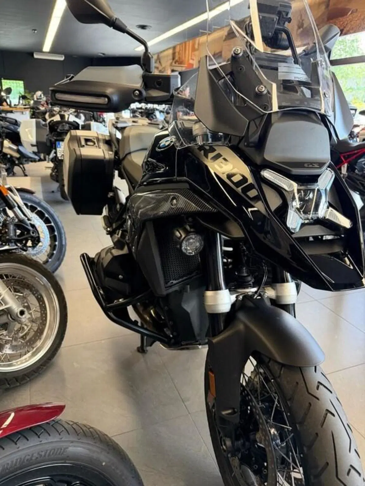 Bmw R 1300 GS (2023 - 26) (2)