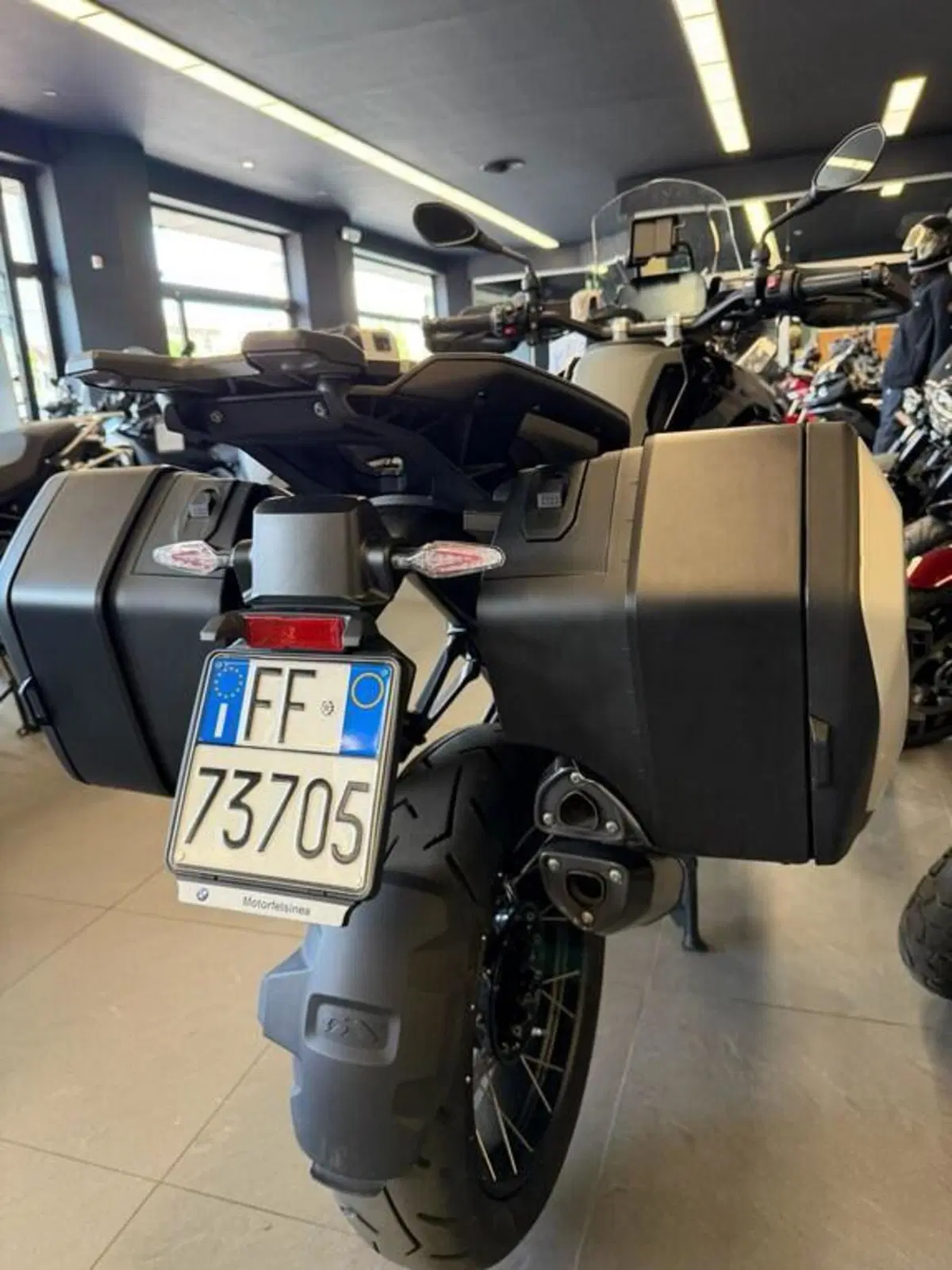Bmw R 1300 GS (2023 - 26) (4)