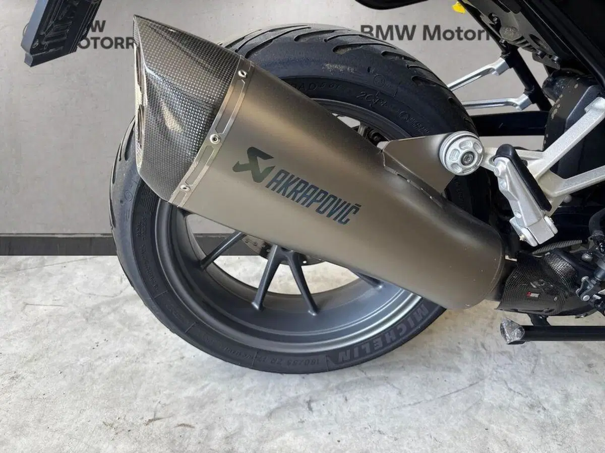 Bmw R 1250 R (2021 - 25) (6)