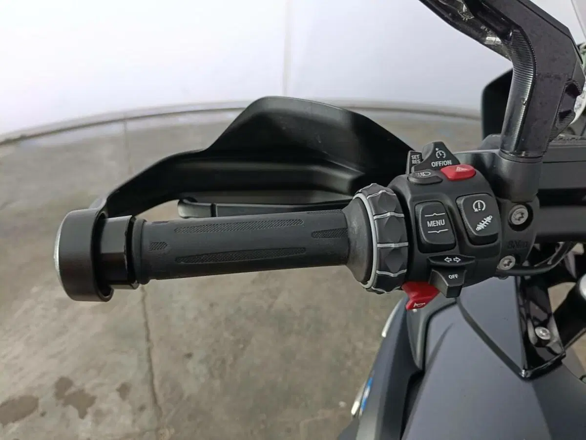 Bmw R 1250 GS (2021 - 24) (7)