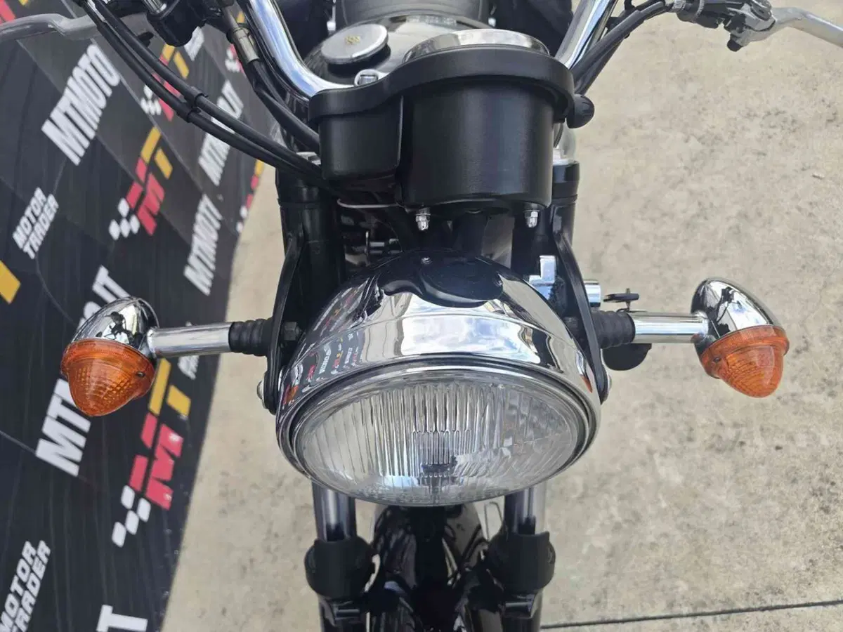 Triumph Bonneville (2007 - 16) (16)