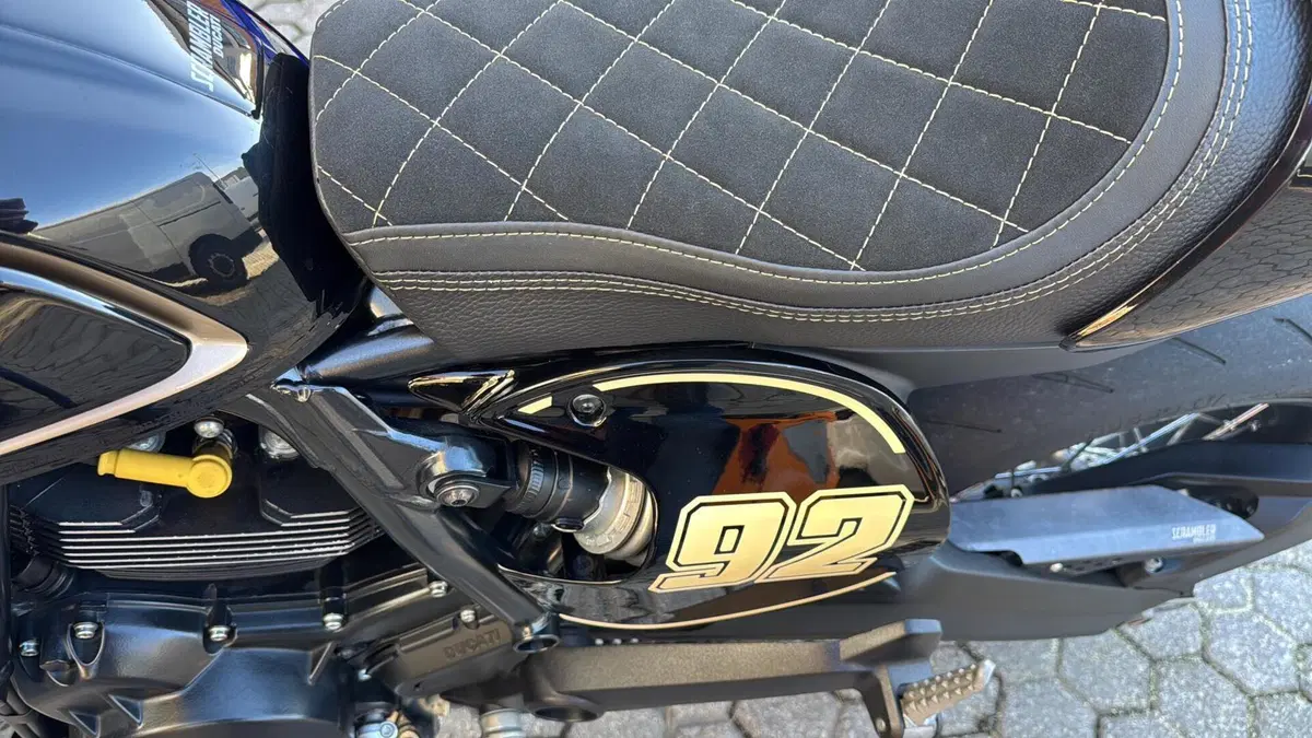 Ducati Scrambler 800 Cafè Racer (2017 - 21) (12)