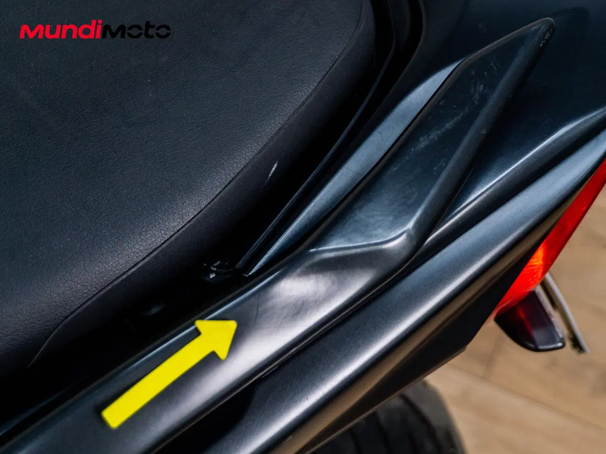 Yamaha T-Max 530 SX (2017 - 19) (13)