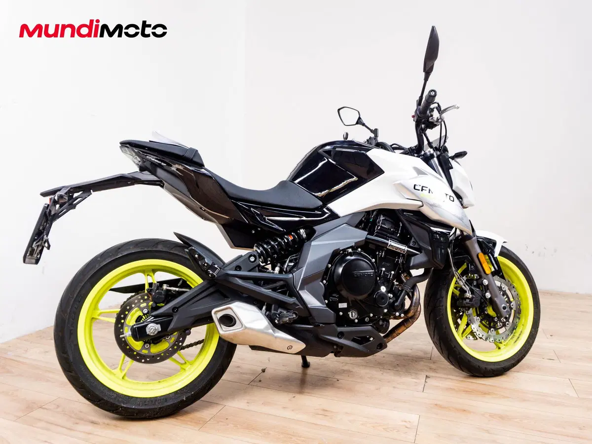 CFMOTO 650GT (2021 - 26) (3)