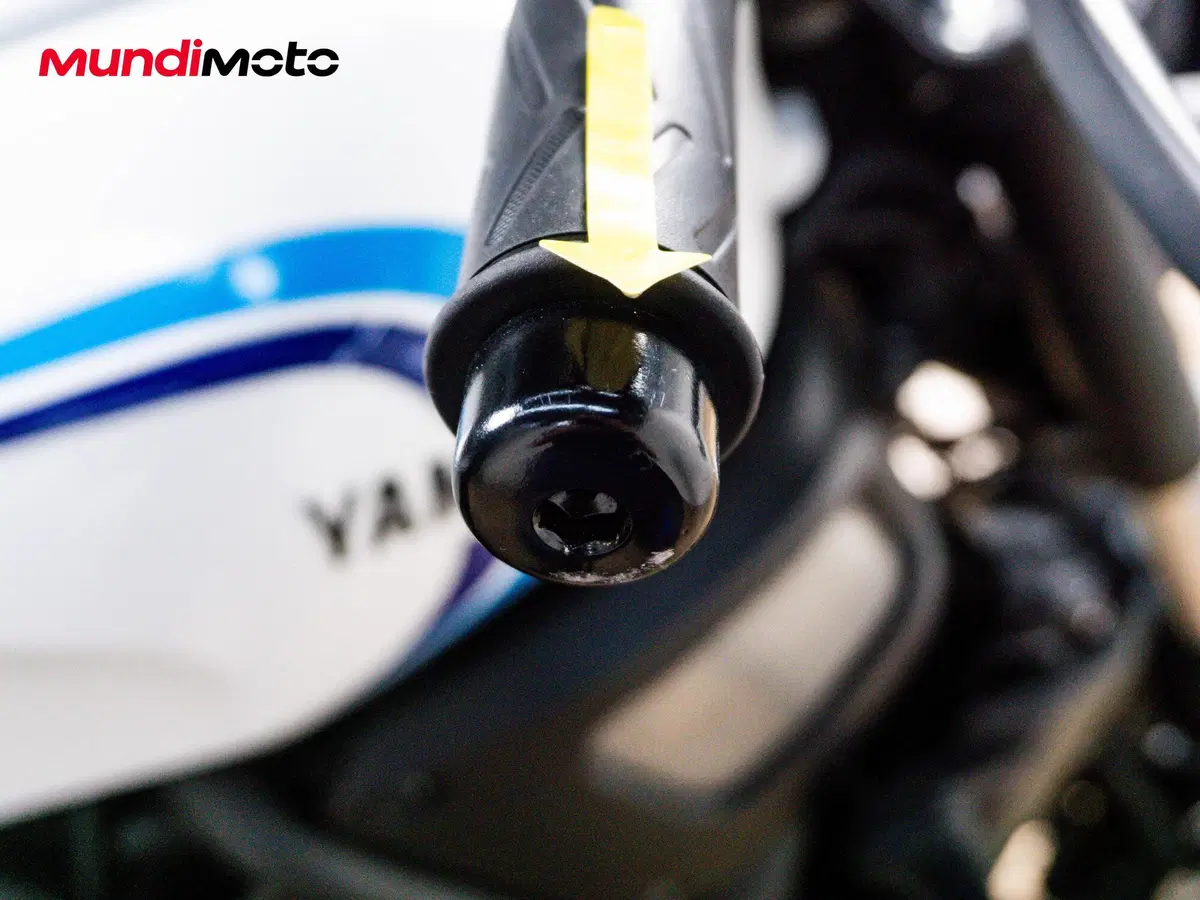 Yamaha XSR 700 (2021) (11)