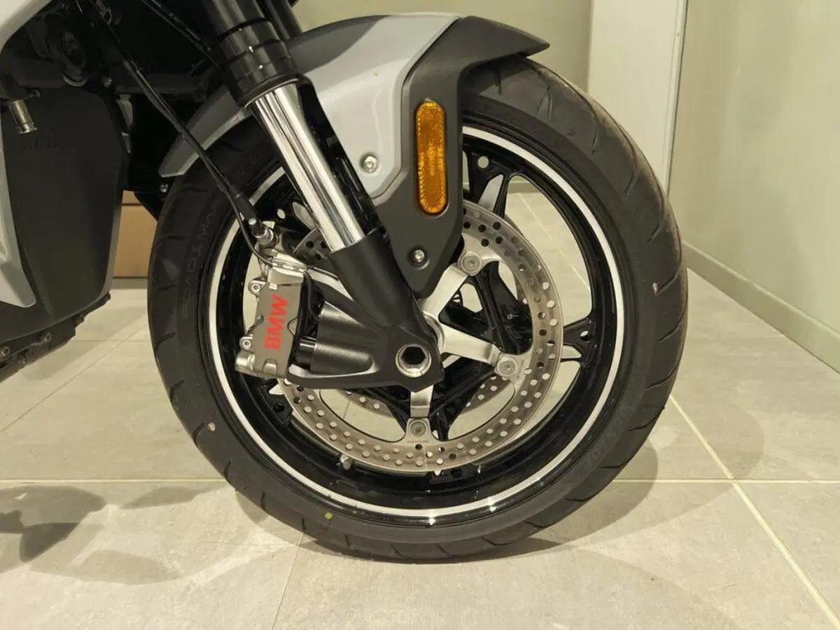Bmw R 1300 RS (2026) (8)