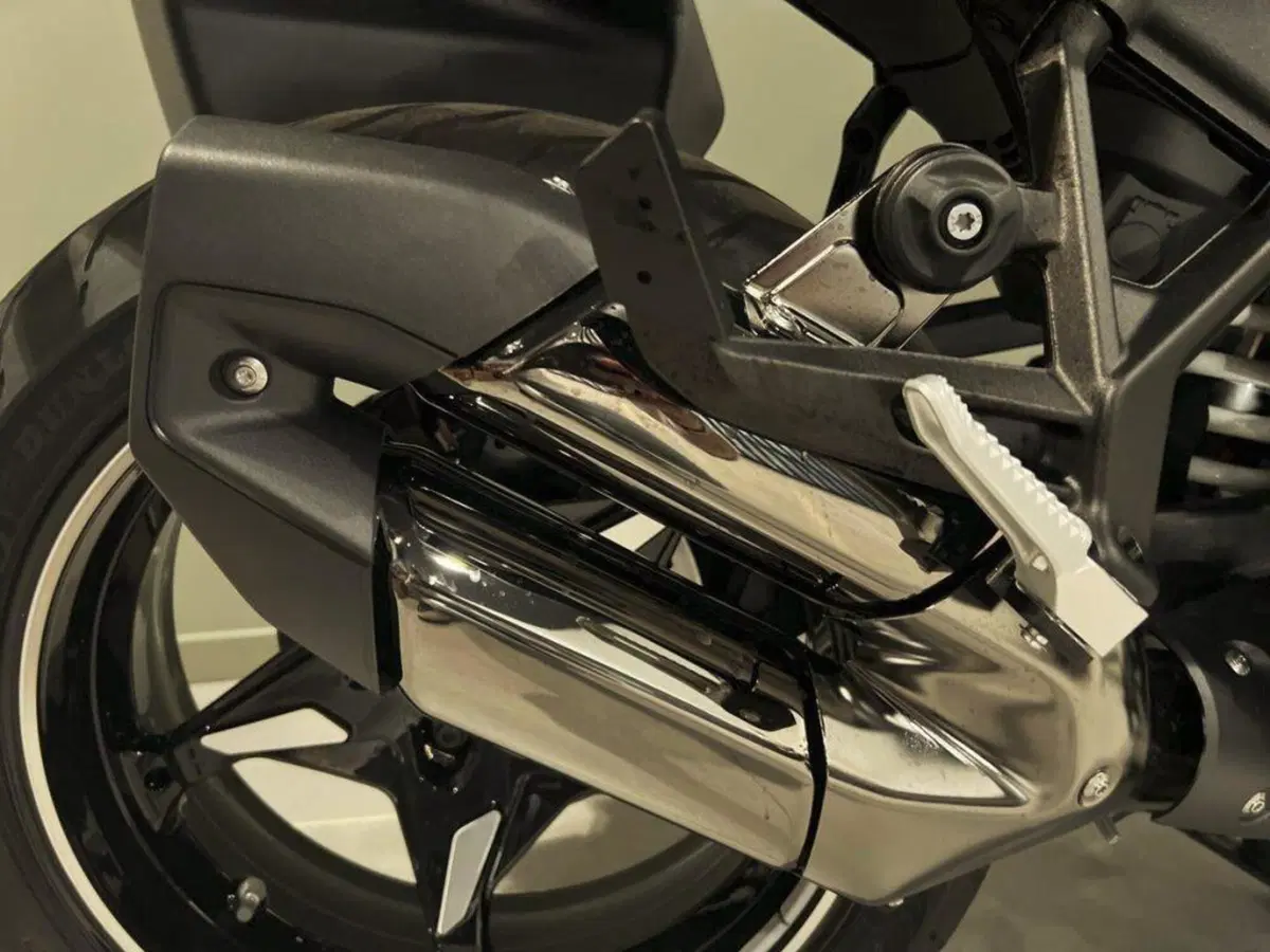 Bmw R 1300 RS (2026) (10)