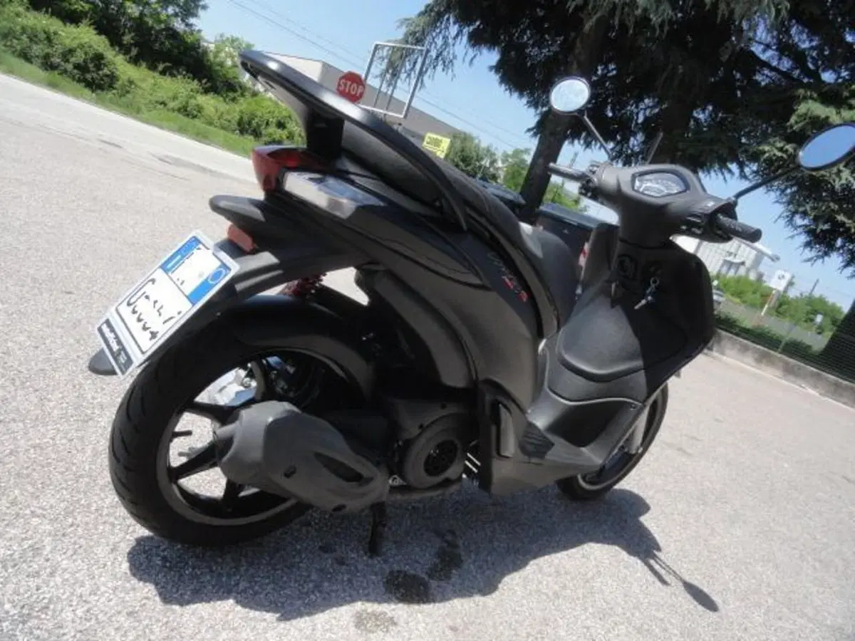 Piaggio Liberty 125 3V S ABS (2021 - 24) (6)